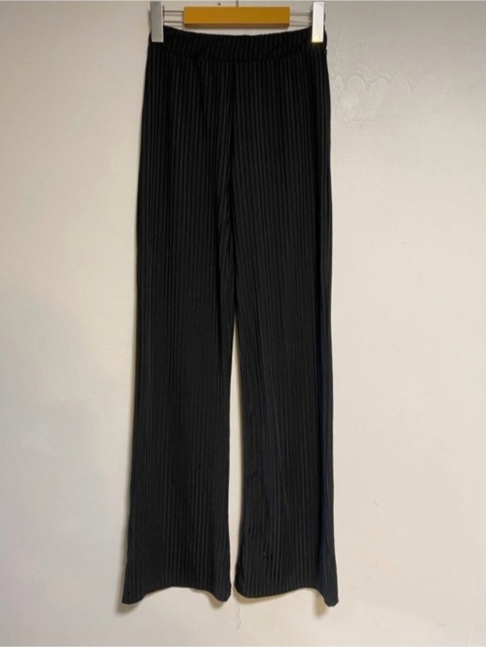 COLLUSION Black Ribbed Wide-Leg Pants Size US 4